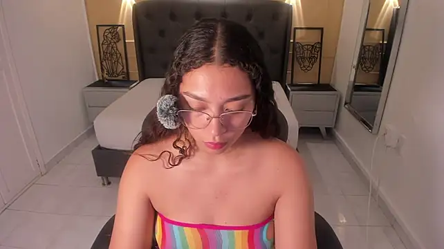 angelinemore webcam