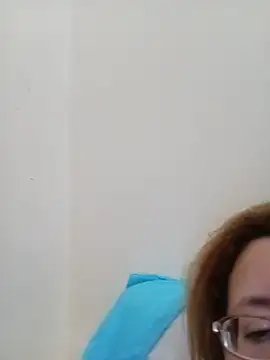 Nisrin_ay webcam