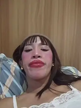 crista_123xxx (T young) - SHOWER CUM!!!