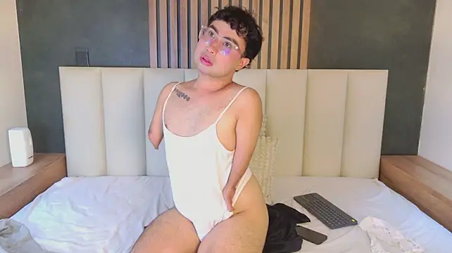 Sam_Velvett
