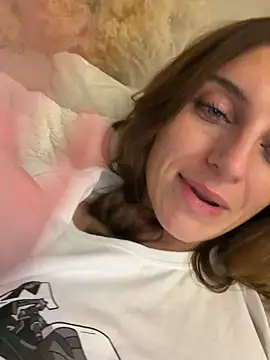-AngelAri-