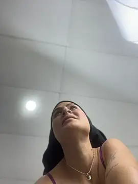 aisha_k live sex cam