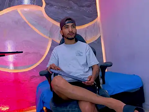 Boy_Rock_xx live sex cam