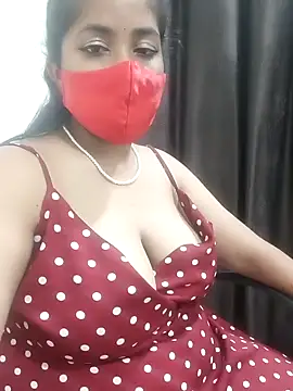 Chubby_Sexyy live cam on StripChat