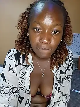 queenpee254 webcam