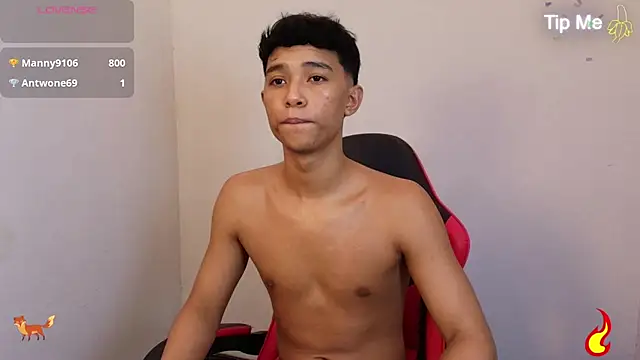 Little_Twink19x live sex cam