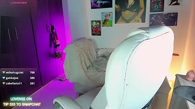 miakushmodel