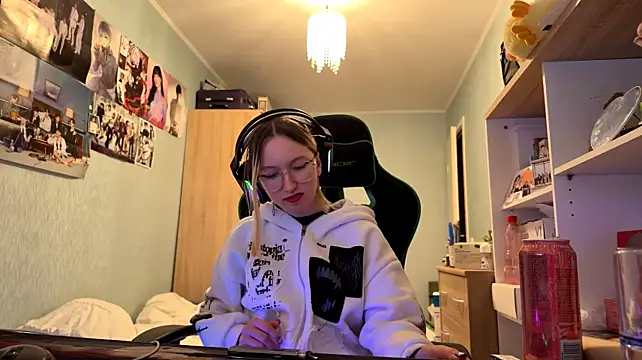 SoniaKotts webcam