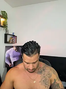 MarckMathews live cam on StripChat