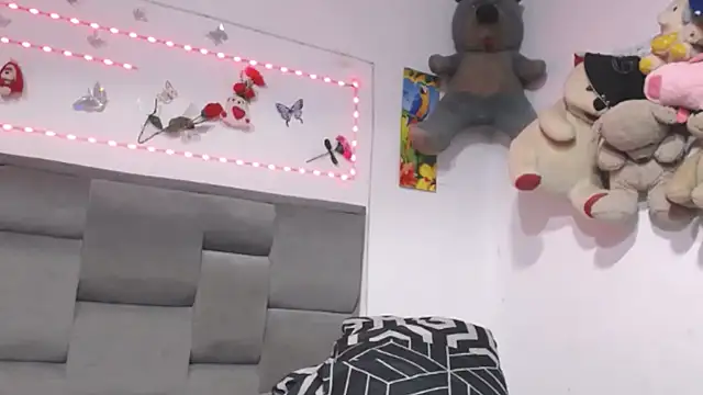 Sharloth_milf