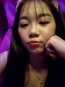 Baa-bee22 webcam