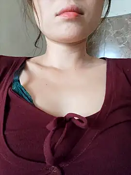 Linda-yiyi webcam