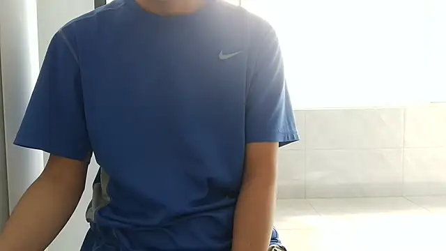 nole_china7 (Ask my age) - talk / fun / cum