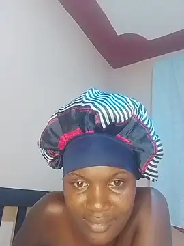 Pinky_Night webcam