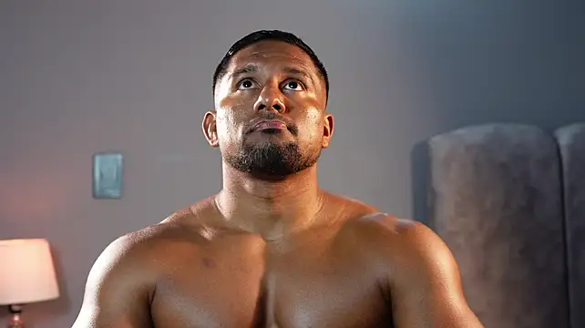 CallumMuscle live sex cam
