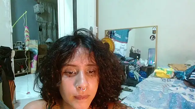 AlinaWoolf_