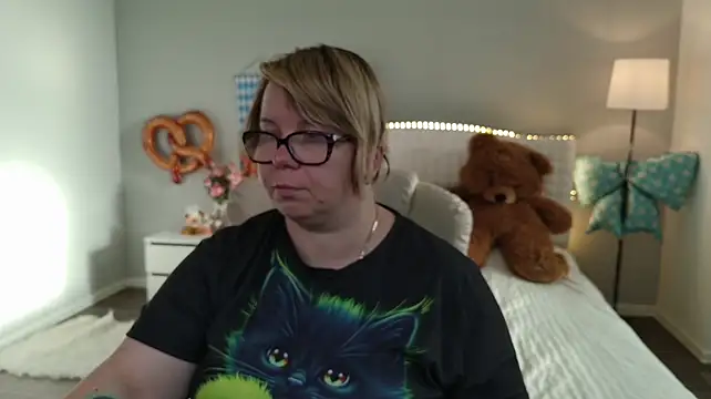 BonnnyBoobsy webcam