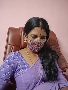 tamil_peenqueen webcam