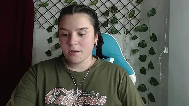 Nika_1_ webcam