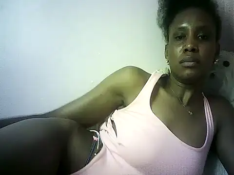 DelteAfriq live cam on StripChat