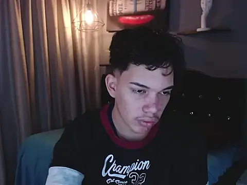 Haku_nayro