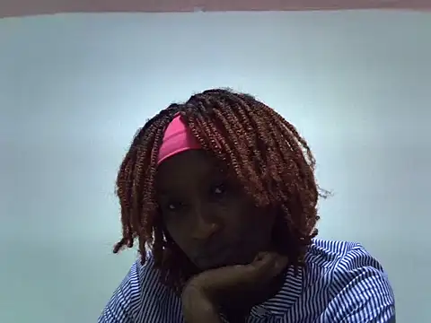 Pretty_violet webcam