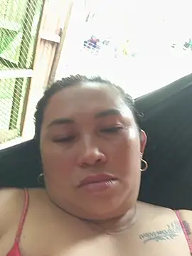 SimpleLai live cam on StripChat