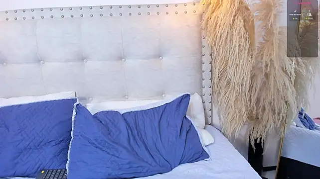 Mia_dolls18