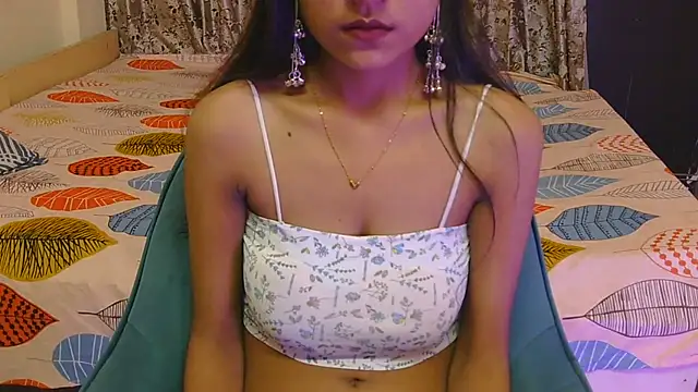 hoty-priya webcam