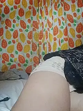 sweetieyan19 webcam