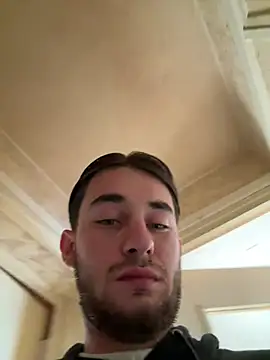 cestmoi84 (M young) - j’ejaccc 🍆💦💦💦