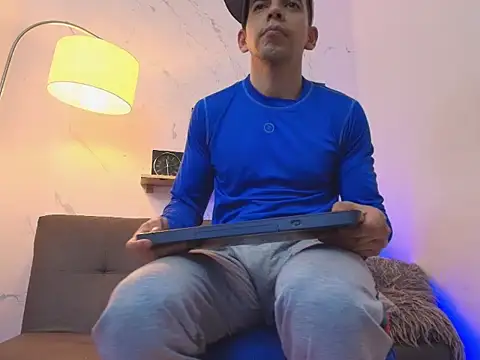 ragnar_valkor webcam