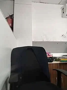 desi_gujju_boy (Ask my age) - Good Morning Friends Office Time'