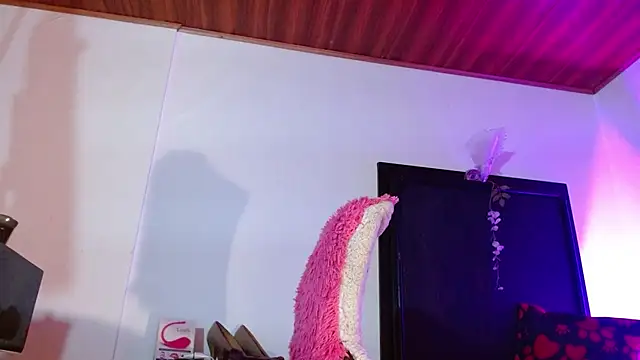 DULCE_ZOE live cam on StripChat