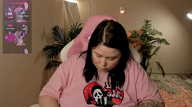 Akemi_BBW webcam