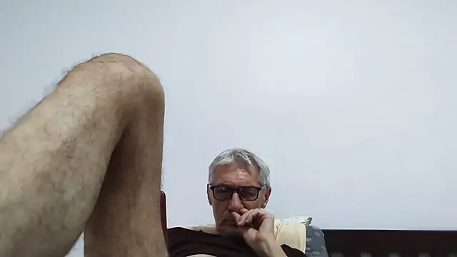 BIGUNCUTHARDCOCK