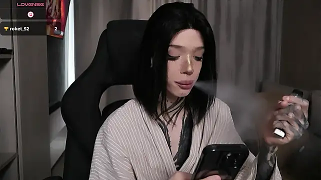 Dasha_WEYT
