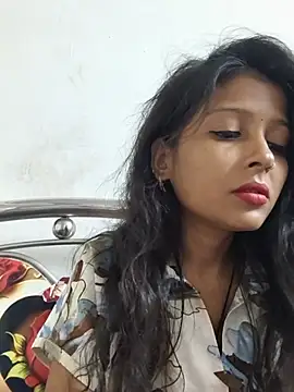 Gud_girl_Nilu webcam
