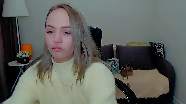 LiluMoon__ webcam