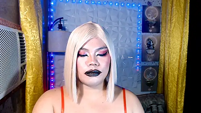 TSbrianaHugeCock