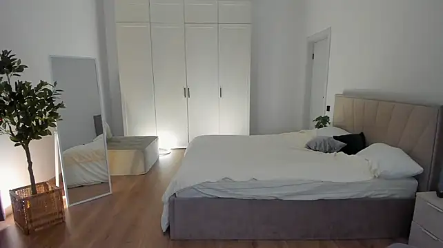 Ellie_baillie webcam