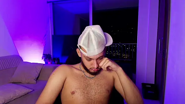 Ryan_Miller111 webcam