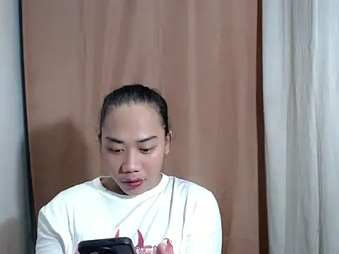 urnaughtboy_jemart webcam