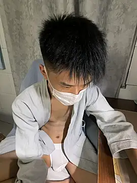 Zhang_yiovo