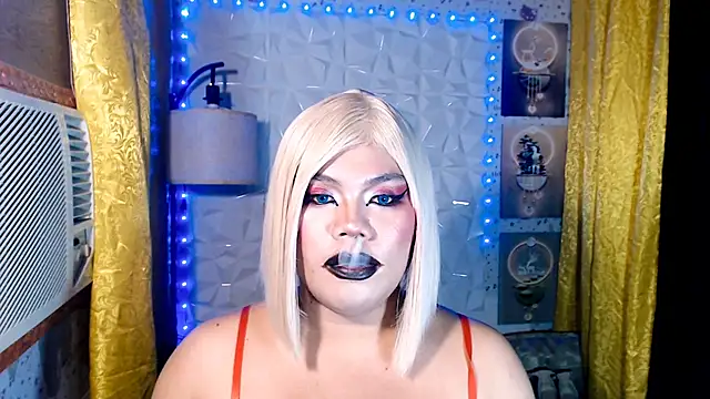 TSbrianaHugeCock