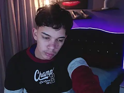 haku_nayro webcam