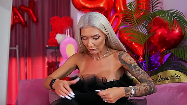 fallingangel live cam on StripChat