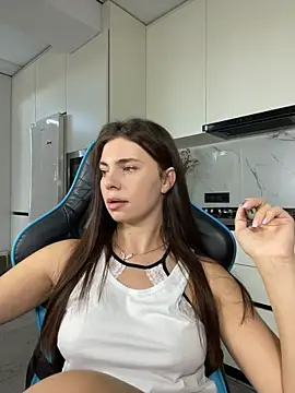 CurlyLara live sex cam