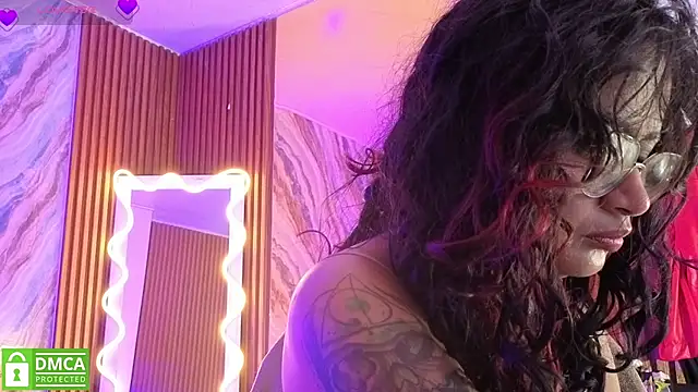 kristen_tay webcam