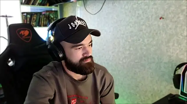 _Serious_Man webcam